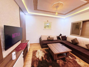 Appartement avec un style de chalet